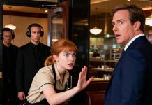 A waitress warned a billionaire not to get into his car after overhearing a security guard speaking German: “Don’t get in the car — they’re going to hurt you!” — those words ended up changing her life forever…