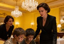 In the middle of a luxurious restaurant, two tiny, shabby-looking twin boys timidly approached the table of an elegant wealthy woman. One of them asked softly, “Ma’am… could we please have some of your leftovers?” The woman looked up—and her heart nearly stopped. Those eyes, that nose… they were identical to the features of the two sons she had been desperately searching for all these years. Her voice trembled as she whispered, “Who… who are you? And why do you look so much like their mother?” The twins glanced at each other, fear flickering in their eyes—and the answer they gave next began to unravel a heartbreaking secret that would change her life forever.