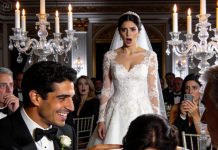 En mi boda, mis suegros se burlaron de mi madre delante de 204 invitados. Mi prometido se rió. Me puse de pie y cancelé la boda delante de todos e hice algo que les destrozó el mundo.