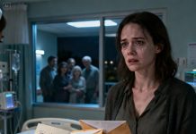 I stood alone by my mother-in-law’s hospital bed as the monitor went flat. Other rooms echoed with family voices—mine stayed silent. No husband. No friends. No calls. When the doctor marked the time, a nurse pressed an envelope into my hand and whispered, “She wanted only you.” Inside were names, a key, and one final line that made my stomach drop. That was the moment I realized her death wasn’t the end of my isolation—it was the beginning of a reckoning.