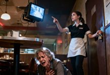 After the family dinner, I realized I’d left my phone on the table. When I came back, the waitress quietly locked the door and whispered, “Be quiet. I’ll show you the camera footage above the table—but promise me you won’t pass out.” My heart pounded as the video played. What my son did in that moment made my legs give out. I dropped to my knees, unable to breathe.