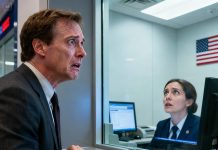 After my divorce, I lost everything—my home, my savings, even my little girl, Lily. Three months later, I walked into the bank to close an old account, expecting sixty dollars. The teller stared at her screen, then at me. “Sir… this account’s been growing since 1980.” My legs went weak. I whispered, “That’s impossible.” But the number glowing between us said my life wasn’t over—just hidden.