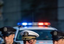 “The Cop Threatened, “By Morning You’re Finished”—But 12 Minutes Later, the Vice Admiral Arrived”…