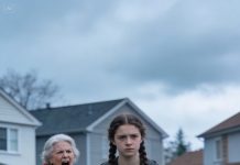 My parents insisted I give them the $30,000 I had saved for college so my sister could purchase an apartment. When I refused, my mother yelled, “Quit school, hand over the money, and stay home where you belong!” So I packed a bag and walked out. Years later, when they saw me standing outside a major corporate headquarters, their smug laughter vanished into silence.