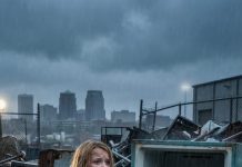 While looking for scrap, an 8-year-old girl discovered a wealthy man trapped inside a discarded refrigerator. What she did afterward changed their lives forever…