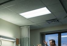 They left me in a hospital bed… and went on vacation. “Don’t disturb us,” my dad said in the message. I smiled—and locked their bank accounts. Three days later, they called me in panic. “We have no money! We’re stuck!” I stayed silent for a second… then whispered, “Good. Stay there.”