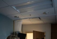 I had just returned from a work trip when I got the message: my mom was in the hospital. When I confronted my brother and his wife, they acted strangely calm. “She’s fine,” my brother said casually. “You’re overreacting.” But nothing about it felt normal. Then my phone rang late that night. My neighbor’s voice was trembling. “I saw what your brother did before the ambulance came.” And suddenly… everything made sense.