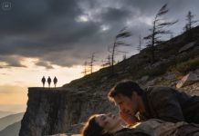 On a family hiking trip, everything changed in a second. My parents and sister shoved my husband and me off a cliff. I hit the ground hard, pain shooting through my body. My husband gripped my hand and whispered, “Don’t move. Play dead.” We lay there silently until their footsteps faded away. Then he leaned close and told me the real reason they tried to kill us—words that froze my blood.